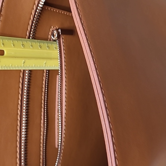 Sole Society Tan and Black Handle Purse - Picture 8 of 10